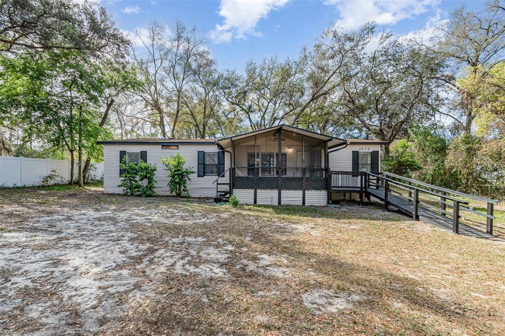 Picture of 1638 Leesburg Boulevard, Fruitland Park, FL 34731