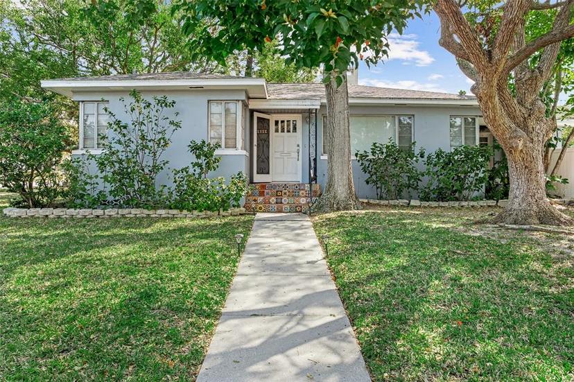 Picture of 325 Orangeview Avenue, Clearwater FL 33755