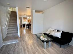 Picture of 3970 SW 20Th Avenue Unit 906, Gainesville, FL 32607