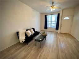 Picture of 3970 SW 20Th Avenue Unit 906, Gainesville, FL 32607