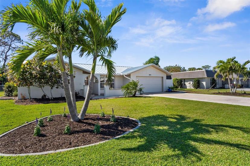 Picture of 201 Cavallini Drive, Nokomis FL 34275