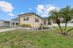 Picture of 5316 53Rd Avenue E Unit F40, Bradenton, FL 34203