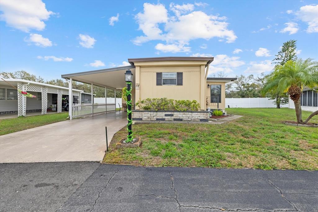 Picture of 5316 53Rd Avenue E Unit F40, Bradenton, FL 34203