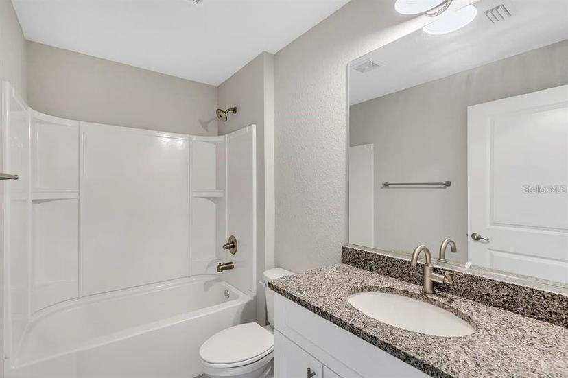 Picture of 211 Oak Lane Circle, Ocala FL 34472