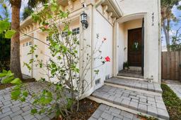 Picture of 405 S Tampania Avenue Unit A, Tampa, FL 33609