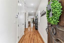 Picture of 405 S Tampania Avenue Unit A, Tampa, FL 33609