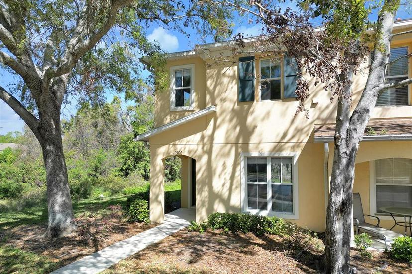 Picture of 10906 Johanna Avenue, Riverview FL 33578