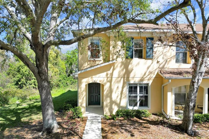 Picture of 10906 Johanna Avenue, Riverview FL 33578