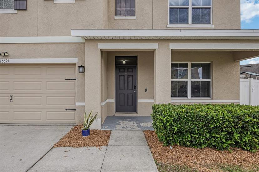 Picture of 35691 Jenny Lynne Circle, Zephyrhills FL 33541