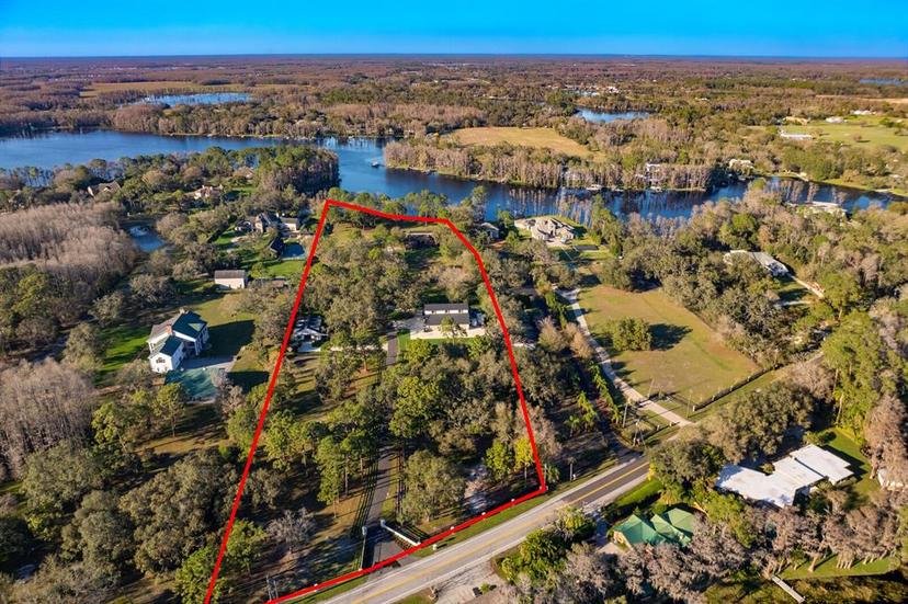 Picture of 10101 Tarpon Springs Road, Odessa FL 33556
