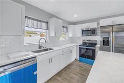 Picture of 11973 80Th Avenue, Seminole, FL 33772
