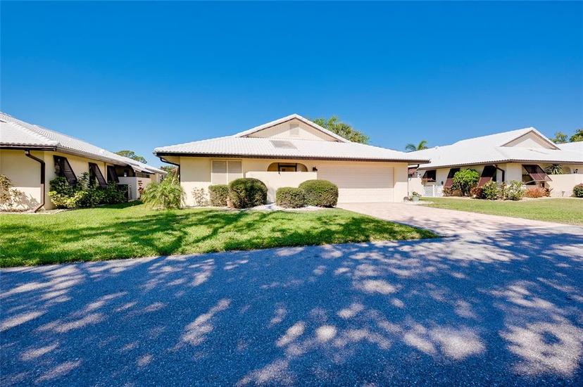 Picture of 49 Sandstone Circle, Venice FL 34293