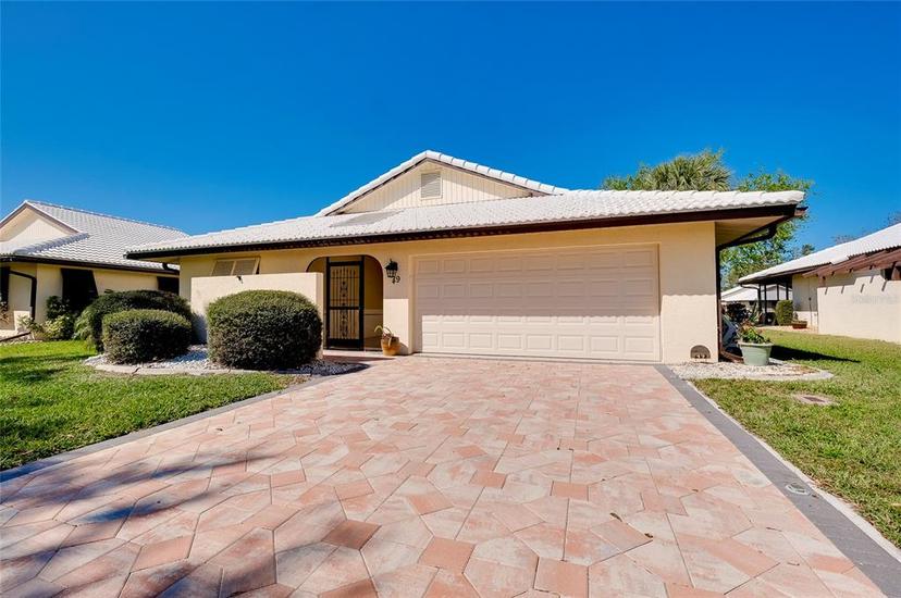 Picture of 49 Sandstone Circle, Venice FL 34293