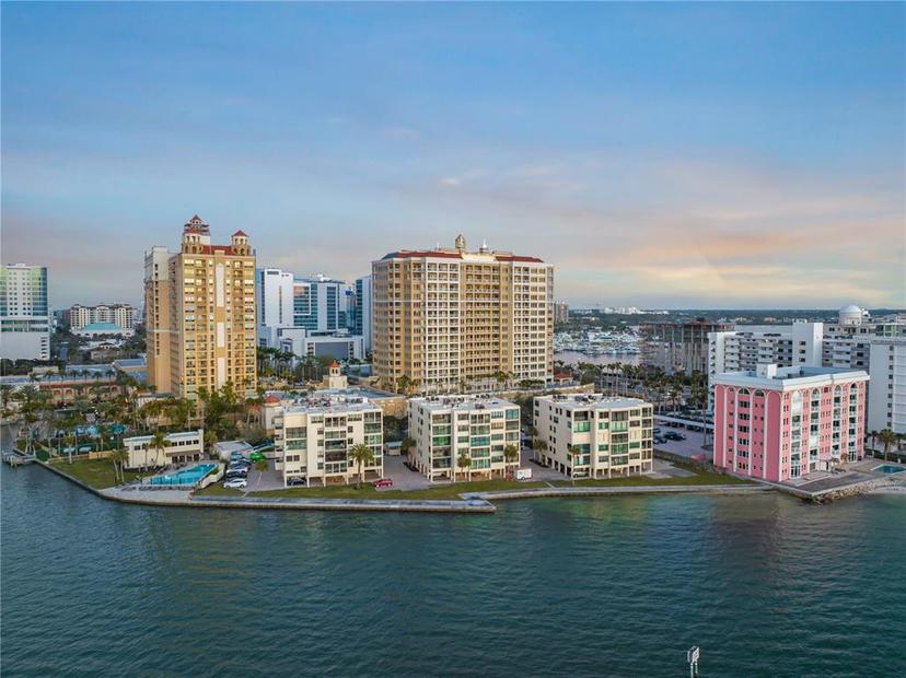 Picture of 101 Sunset Drive Unit 103, Sarasota FL 34236