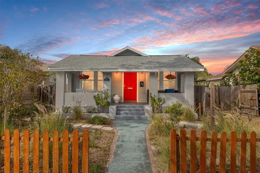 Picture of 2517 3Rd Avenue N, St Petersburg FL 33713