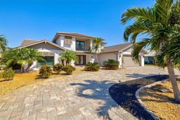 Picture of 347 Ardenwood Drive, Englewood, FL 34223