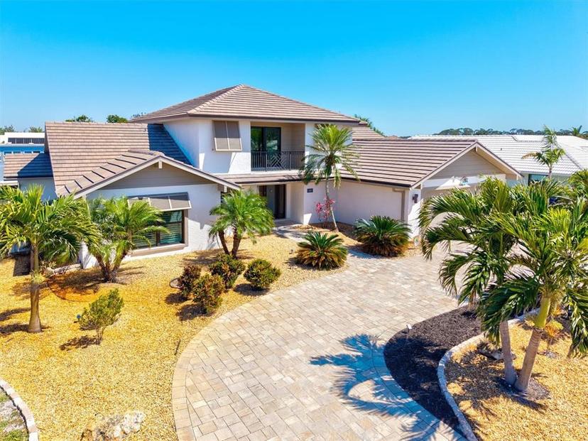 Picture of 347 Ardenwood Drive, Englewood FL 34223