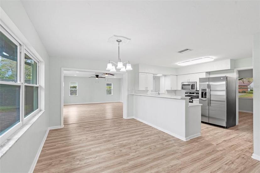 Picture of 1881 Oak Park Drive N, Clearwater FL 33764