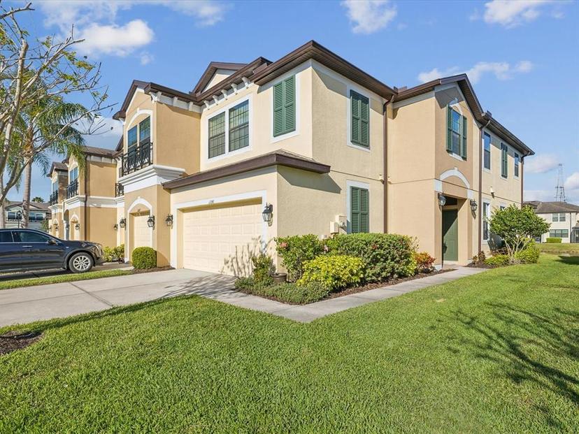 Picture of 11641 Crowned Sparrow Lane, Tampa FL 33626
