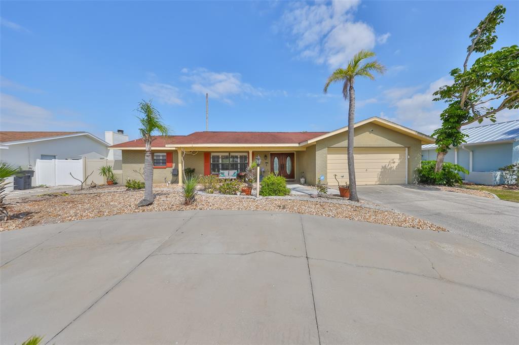 Picture of 727 Flamingo Drive, Apollo Beach, FL 33572