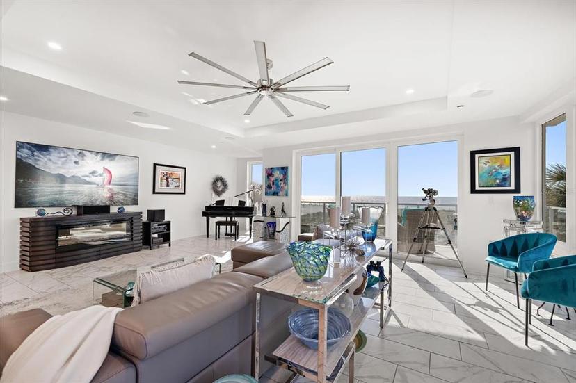 Picture of 15 Avalon Street Unit 303, Clearwater Beach FL 33767