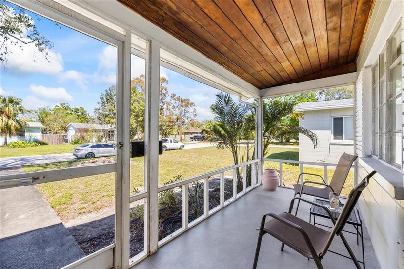 Picture of 2410 35Th Avenue N, St Petersburg FL 33713