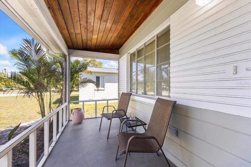 Picture of 2410 35Th Avenue N, St Petersburg FL 33713