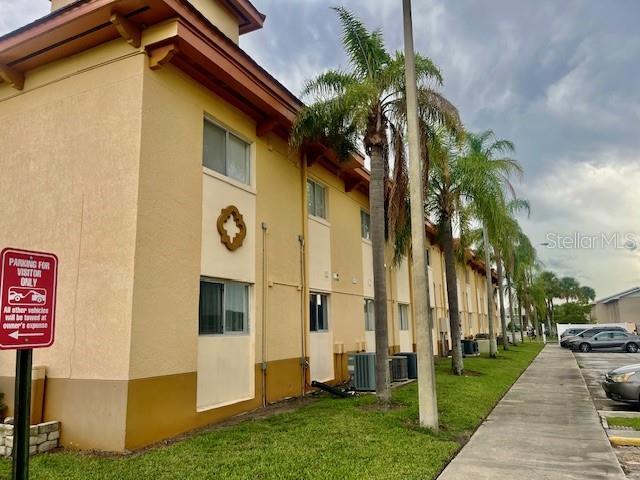 Picture of 731 Wyman Court Unit 731-A, Orlando FL 32809