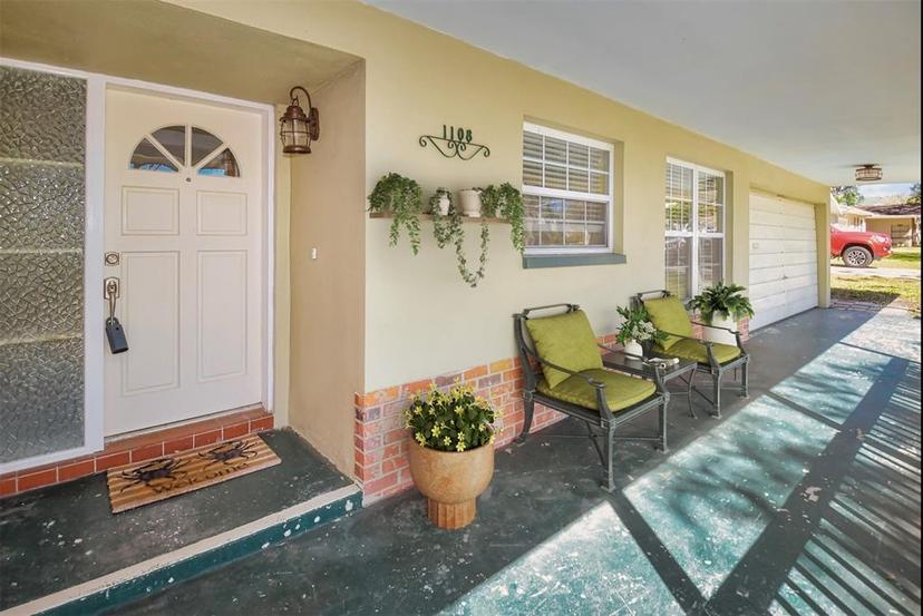 Picture of 1108 Live Oak Court, Clearwater FL 33756