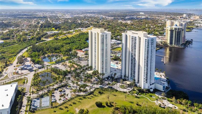 Picture of 3000 Oasis Grand Boulevard Unit 1004, Fort Myers FL 33916