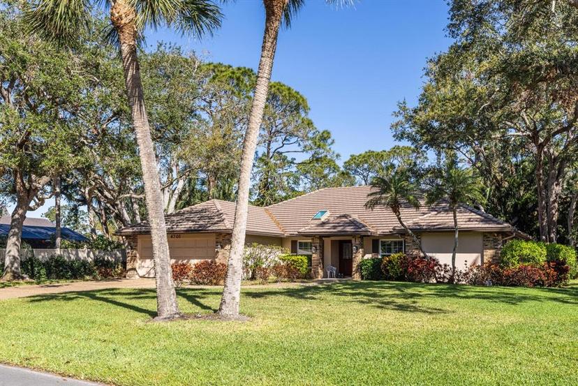 Picture of 4701 Pine Harrier Drive, Sarasota FL 34231
