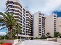 Picture of 1211 Gulf Of Mexico Drive Unit 601, Longboat Key, FL 34228