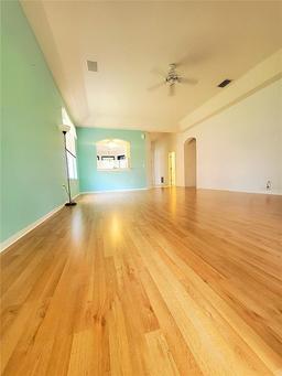 Picture of 18122 Antietam Court, Tampa, FL 33647