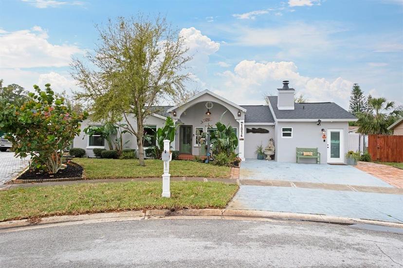 Picture of 1016 Greenleaf Way, Tarpon Springs FL 34689