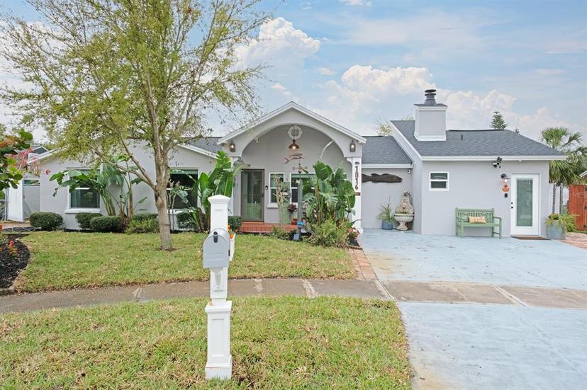 Picture of 1016 Greenleaf Way, Tarpon Springs FL 34689