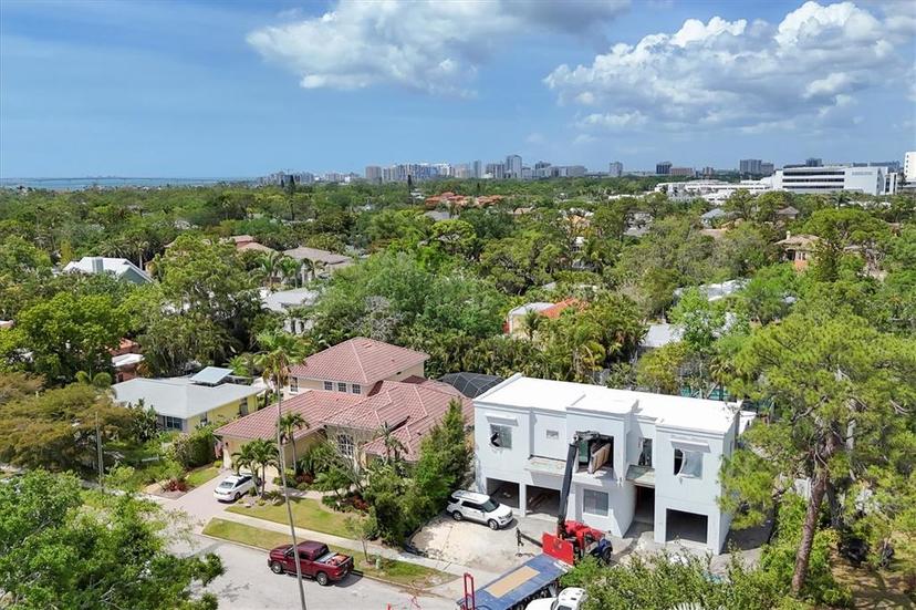 Picture of 1879 Hibiscus Street, Sarasota FL 34239