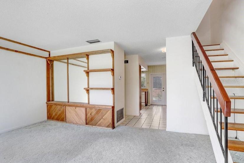 Picture of 14705 Lake Forest Drive, Lutz FL 33559