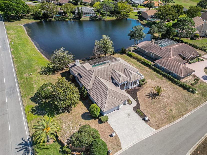Picture of 10084 Twelve Oaks Court, Weeki Wachee FL 34613