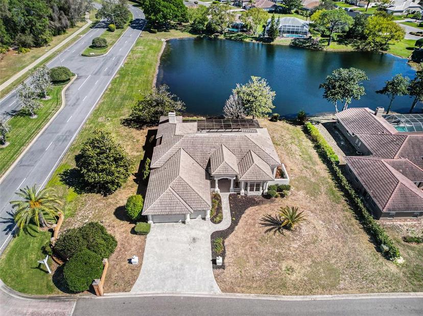 Picture of 10084 Twelve Oaks Court, Weeki Wachee FL 34613