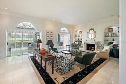 Picture of 236 Saint James Park, Osprey, FL 34229