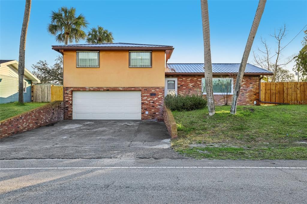 Picture of 1493 Derbyshire Road, Daytona Beach, FL 32117