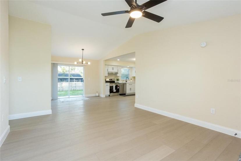 Picture of 2945 57Th Avenue N, St Petersburg FL 33714