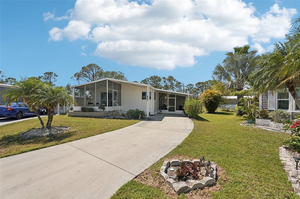 Picture of 415 Villa Nueva Circle, North Port, FL 34287