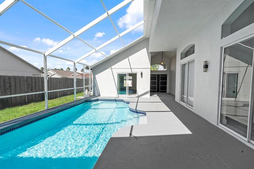 Picture of 1060 Jaybee Avenue, Davenport FL 33897