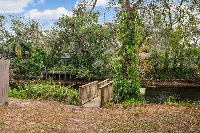 Picture of 1733 E Mulberry Drive, Tampa FL 33604