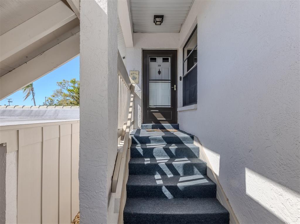 Picture of 926 Capri Isles Boulevard Unit 228, Venice, FL 34292