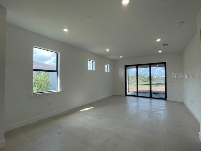 Picture of 5014 Coastal Oak Court, Lakewood Ranch FL 34211