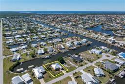 Picture of 721 Dania Court, Punta Gorda, FL 33950