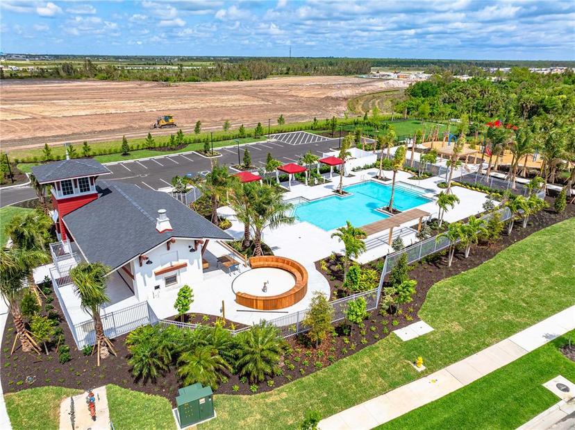 Picture of 17420 Moonflower Drive Unit 101, Venice FL 34293