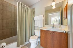 Picture of 325 12Th Avenue W, Palmetto, FL 34221